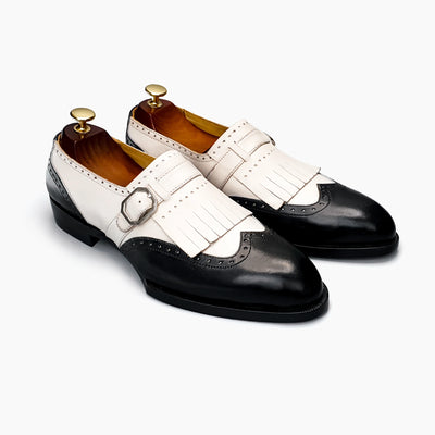 Crown Black-White Moccasin